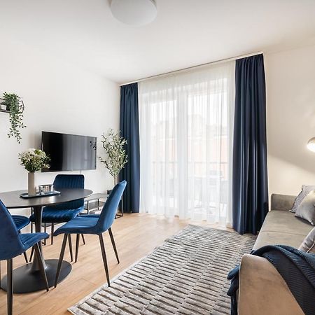 Rose Garden Apartments Budapest Room photo