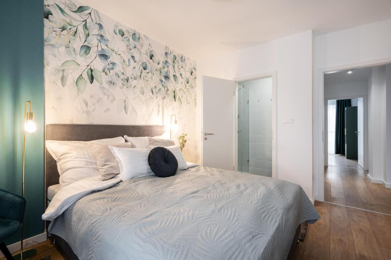 Rose Garden Apartments Budapest Room photo