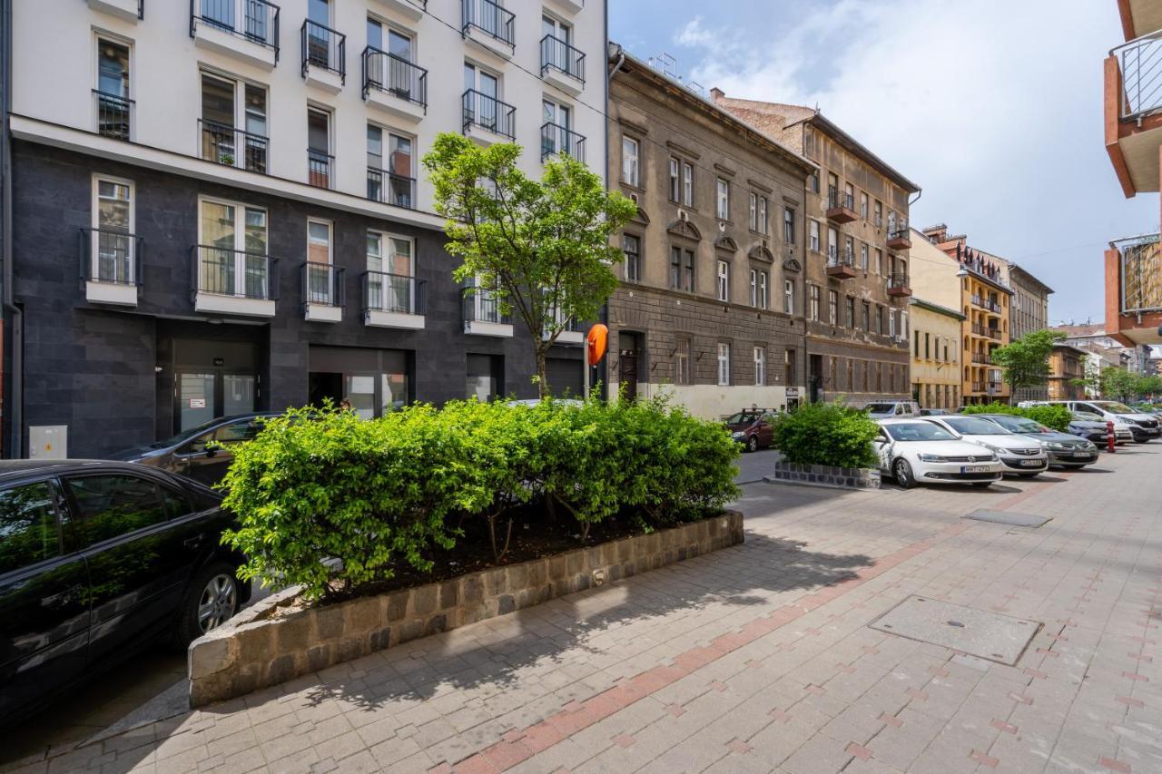 Rose Garden Apartments Budapest Room photo