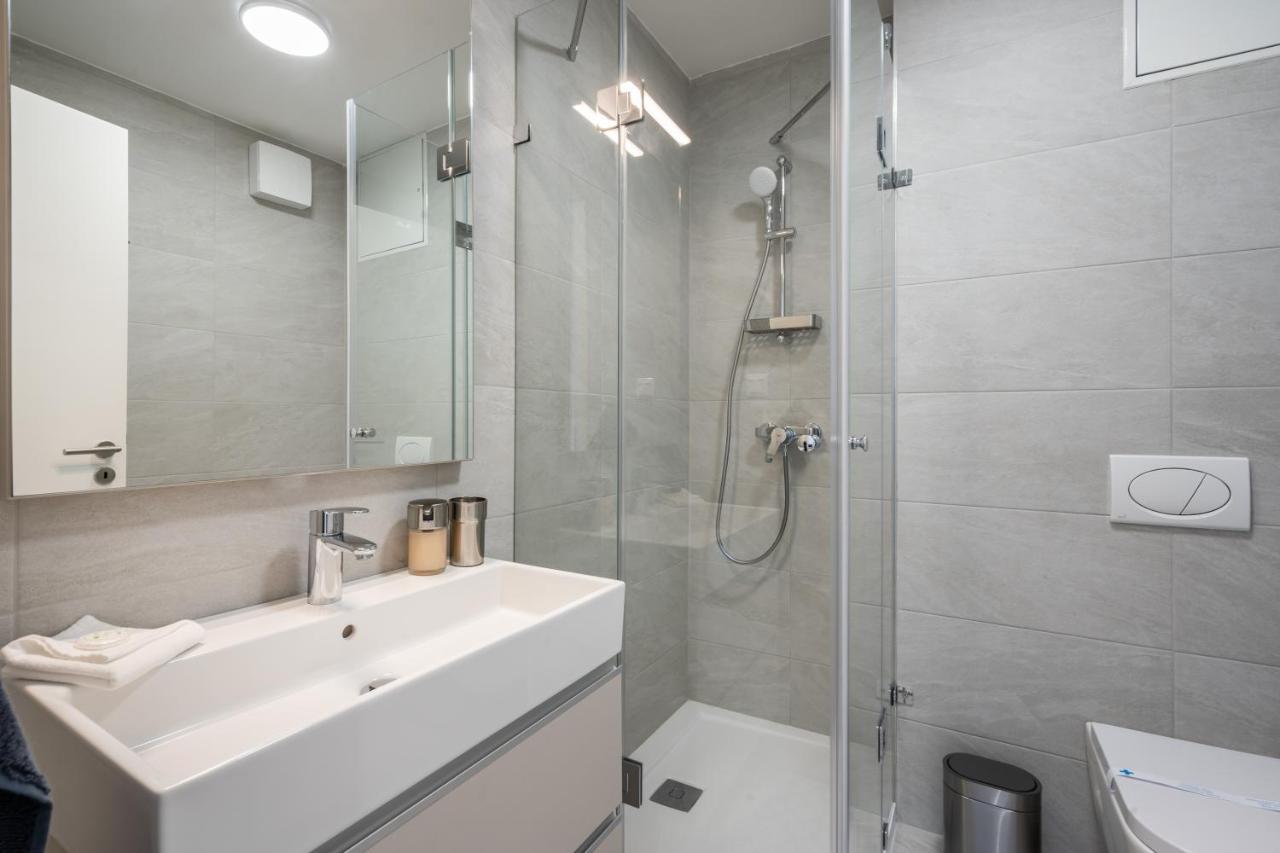 Rose Garden Apartments Budapest Room photo