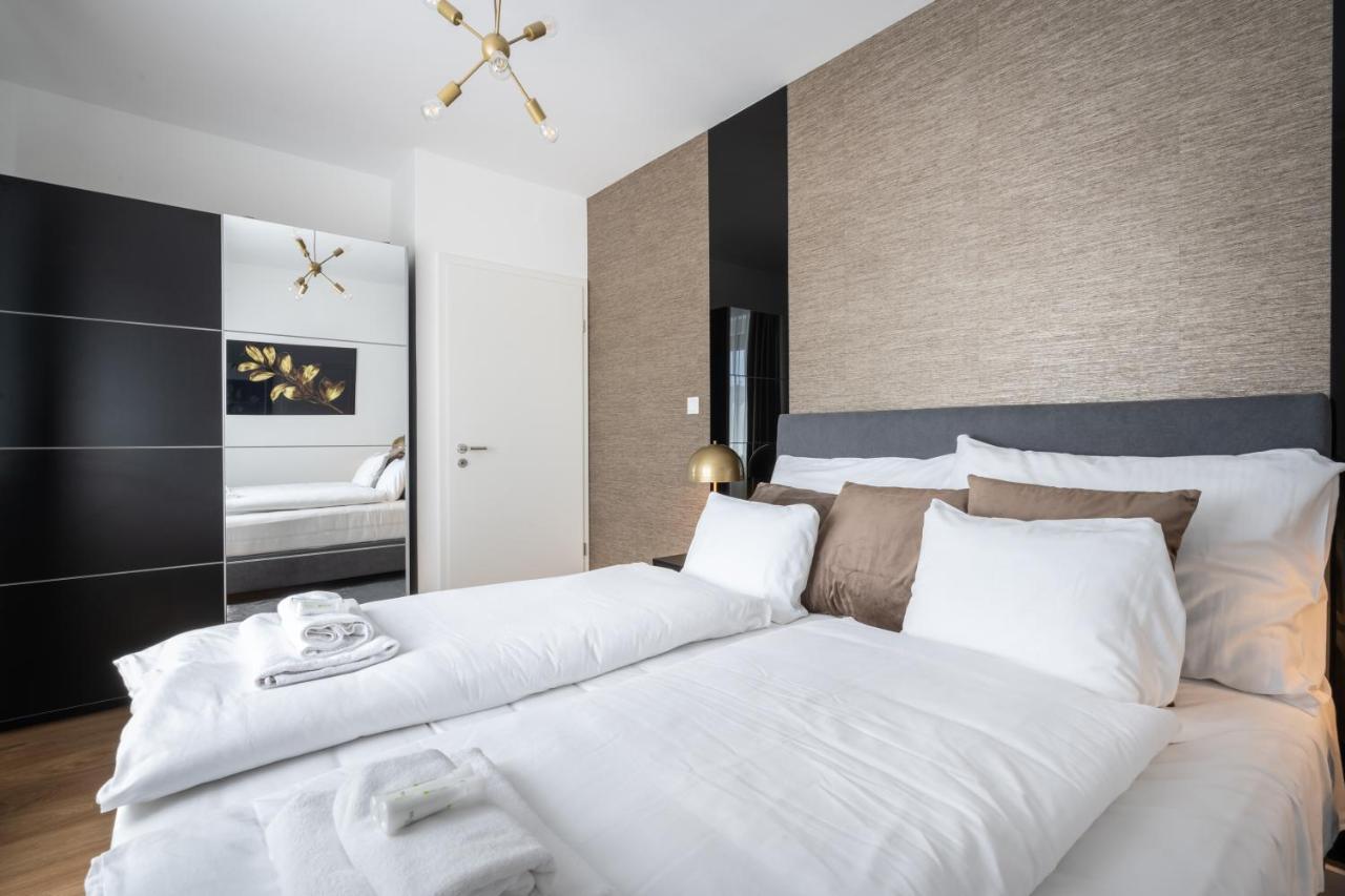 Rose Garden Apartments Budapest Room photo