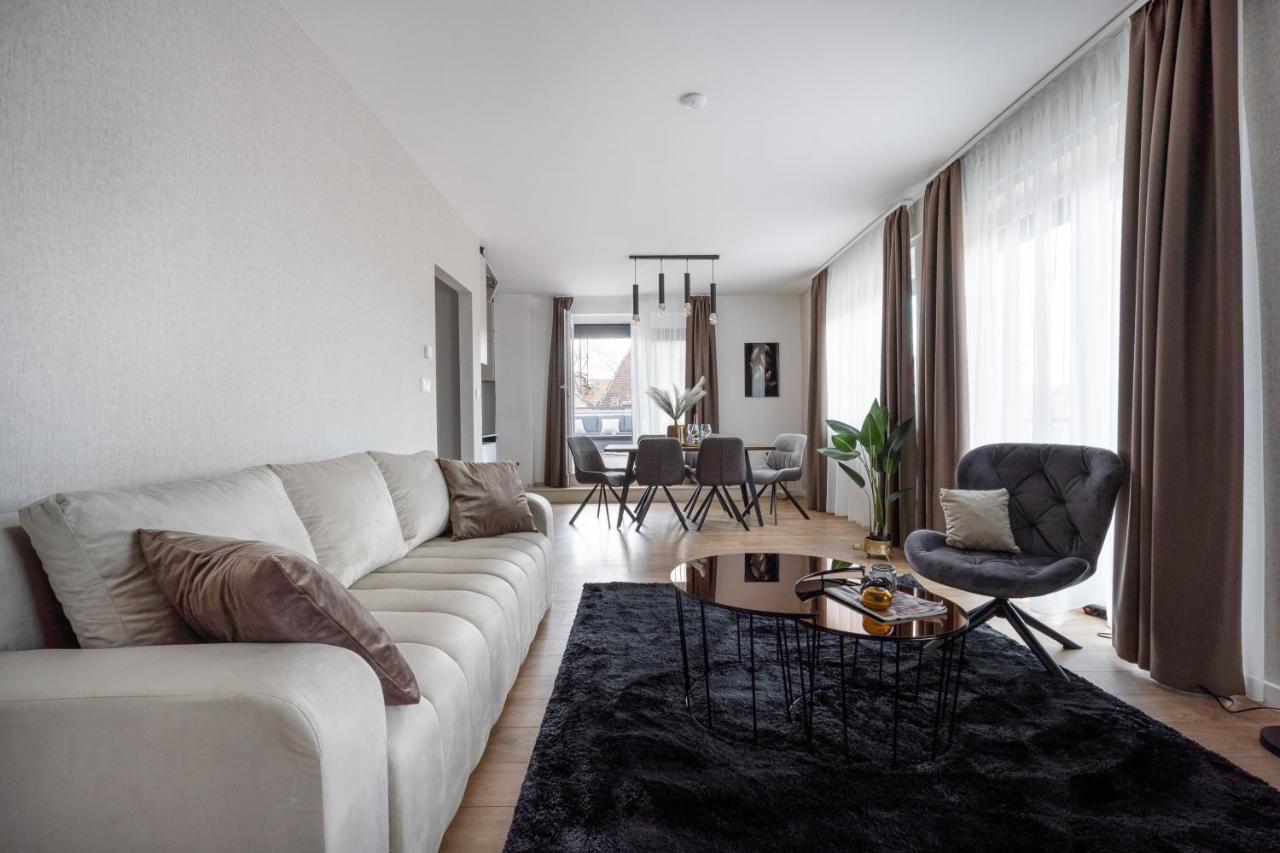 Rose Garden Apartments Budapest Room photo